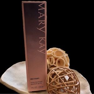 NEW! Mary Kay CC Cream with SPF 15